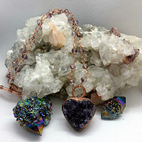 handmade Jewelry - Amethyst Heart on 18" Rose Carved Amethyst Beaded